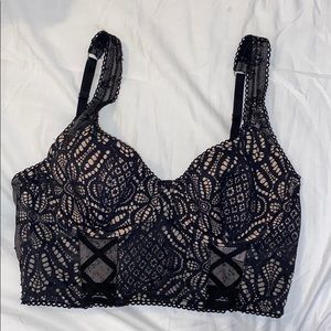 Lacey bra/corset